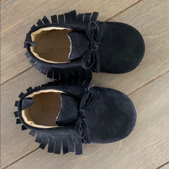 3/$20 baby moccasins - Picture 2 of 4
